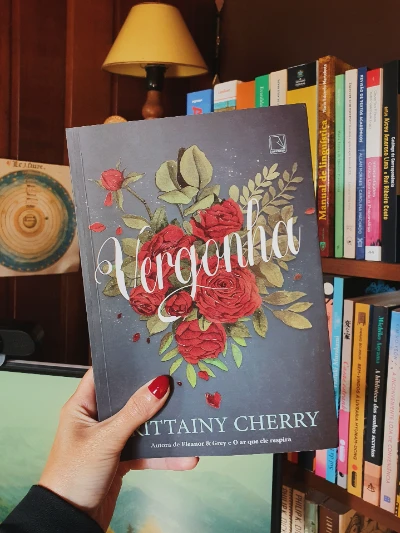 Capa do livro Vergonha - Brittainy Cherry