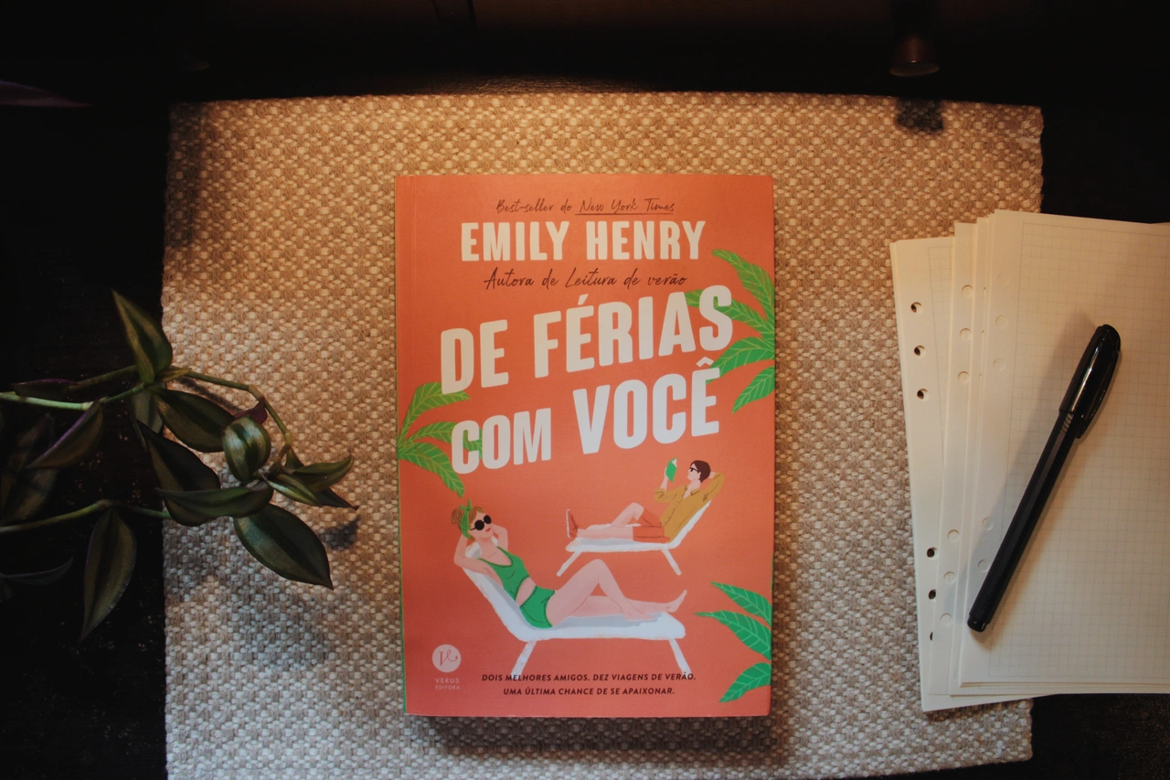 Resenha: De férias com você – Emily Henry